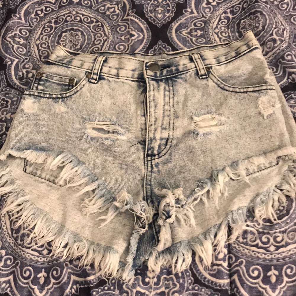 Tiny Short-Shorts ✨💥🎊✨💥🎊